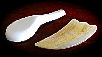 gua sha tools of ceramic & horn